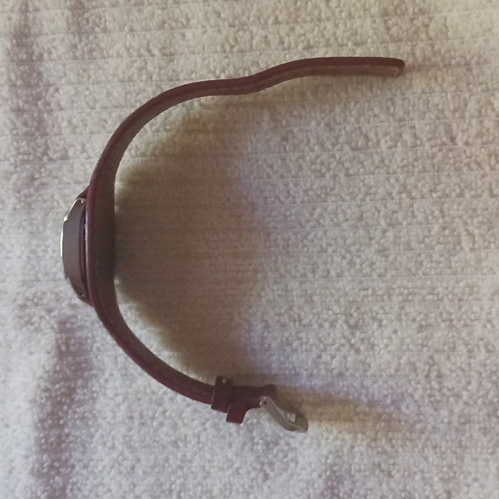 Fossil Watch (Unisex) Model ES-9896 Burgandy Leather EUC - Picture 4 of 7